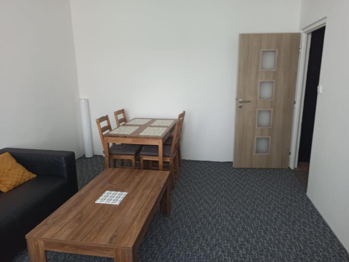 Apartman Kovarska U Klinovce Exterior foto